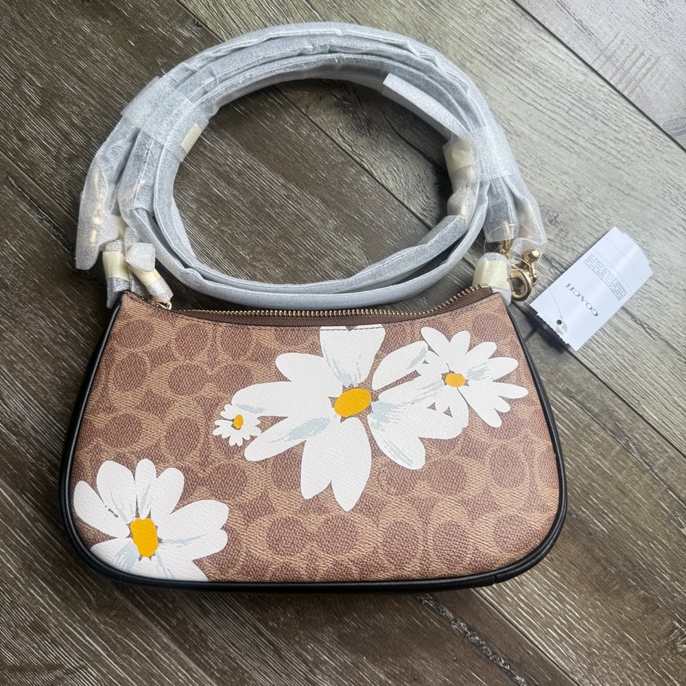 Coach Teri Shoulder Bag In Signature Canvas With Floral Print Plus Chain cz586 - Picture 2 of 9